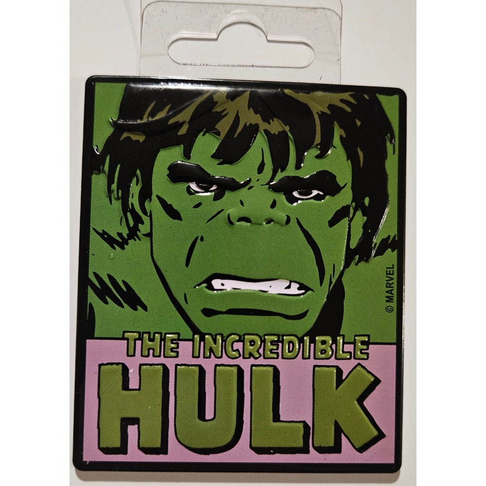 Marvel Comics The Incredible Hulk Embossed Metal Magnet Vintage Style
